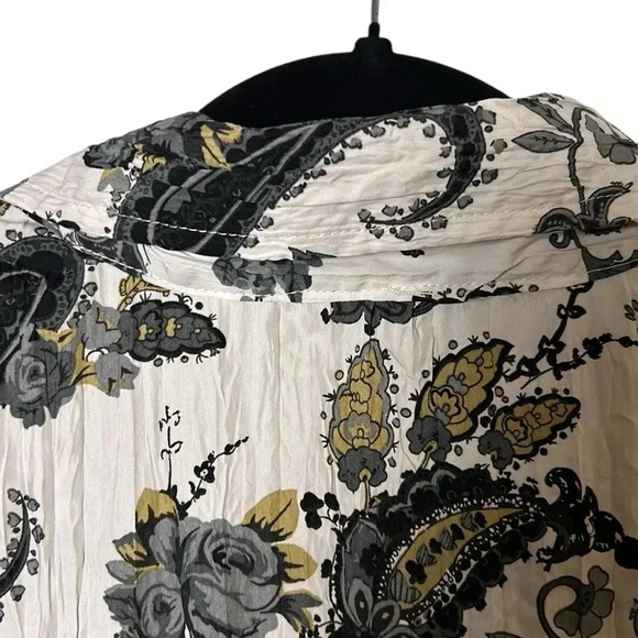 shirt ,blouse,women 4x,crinkle,lightweight,like new,paisley,front closure career - Picture 6 of 13